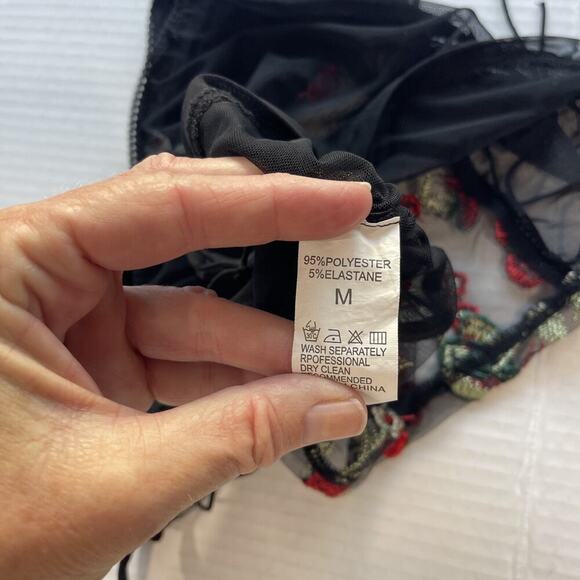 Women Size M Sheer Tank Mesh Roses Black Goth Whimsigoth Embroidered Lingerie - Picture 9 of 11